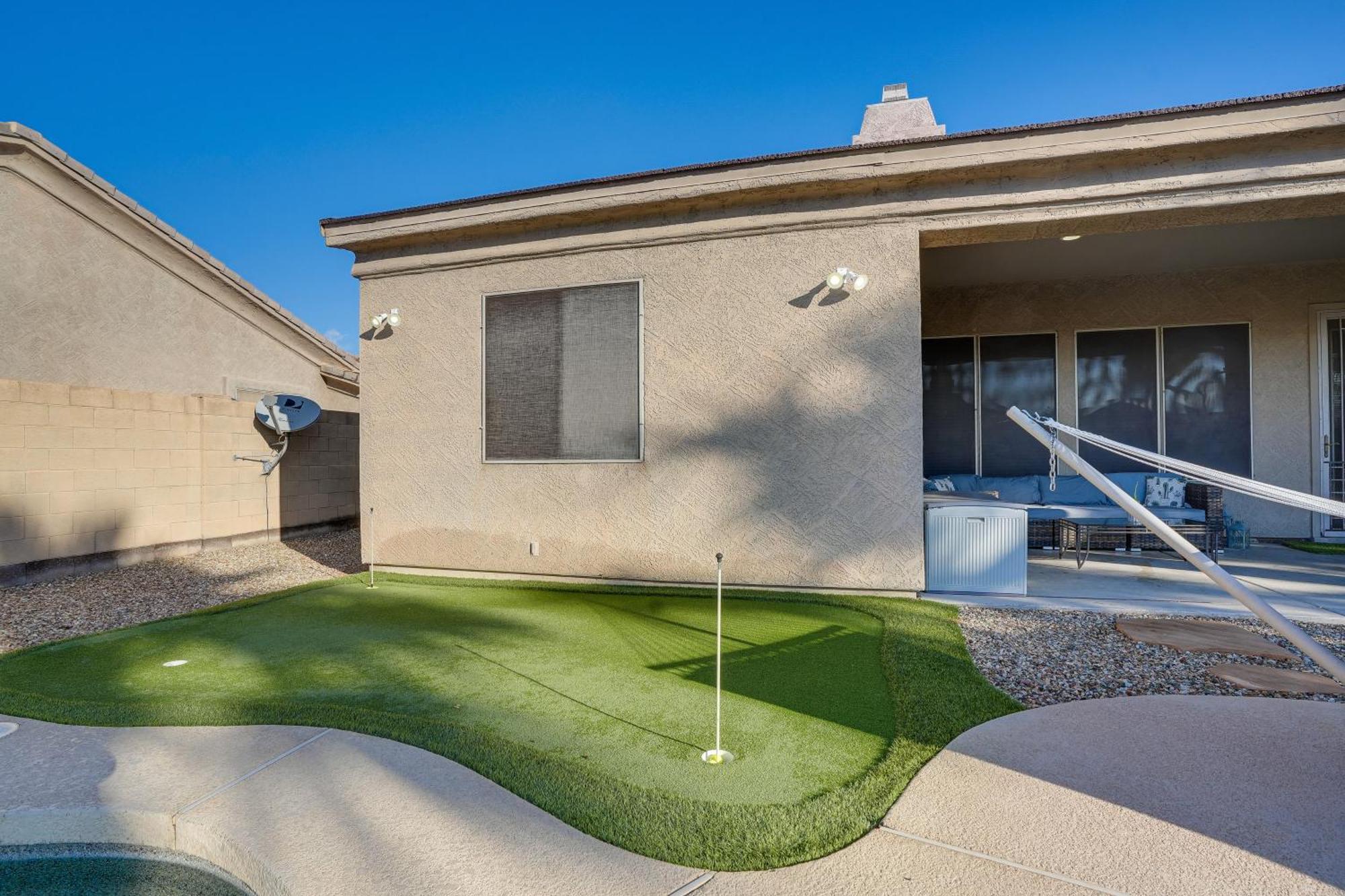 Goodyear Group Getaway With Pool And Putting Green Exteriér fotografie